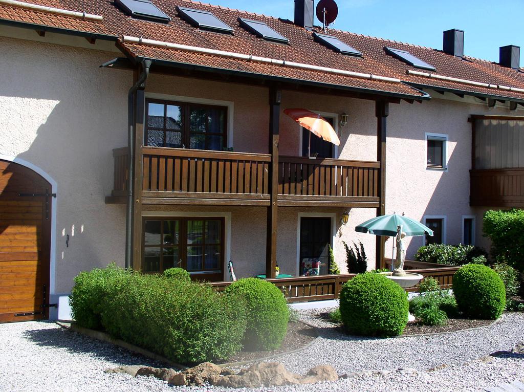Ferienwohnungen Bloier Bad Birnbach Exterior foto